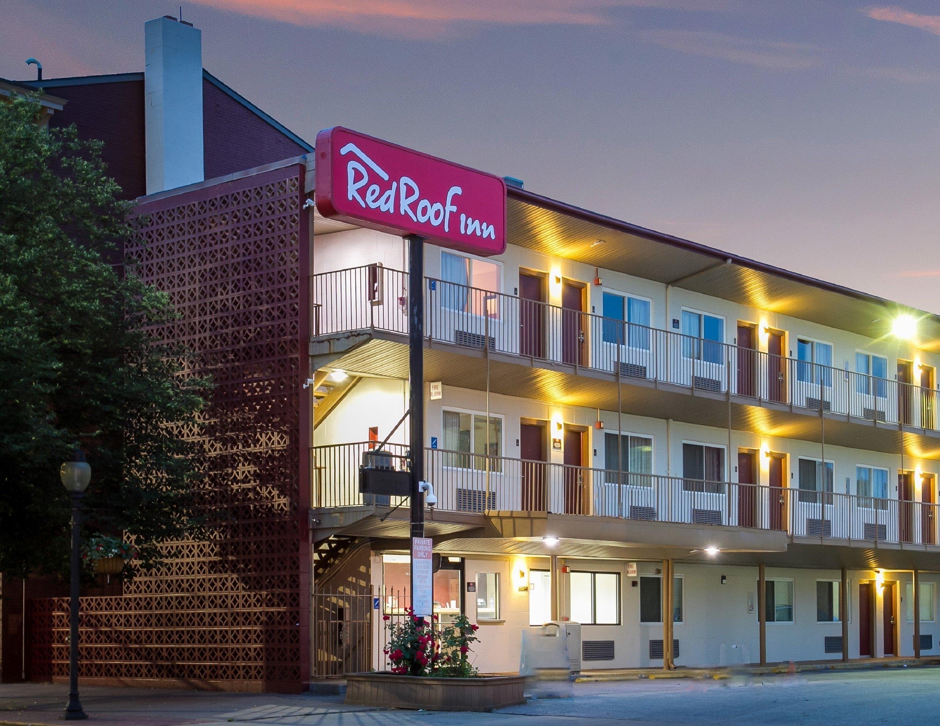 Red Roof Inn York Downtown Dış mekan fotoğraf