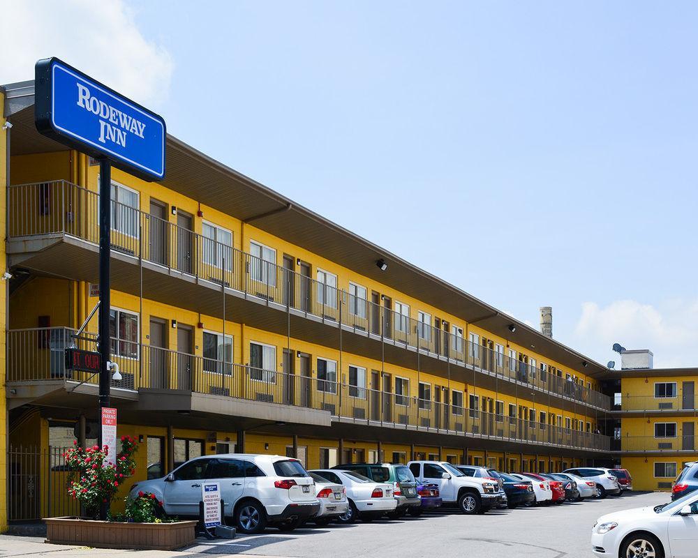 Red Roof Inn York Downtown Dış mekan fotoğraf